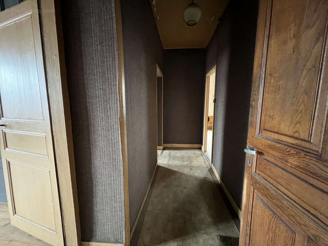 Appartement à AMBERT