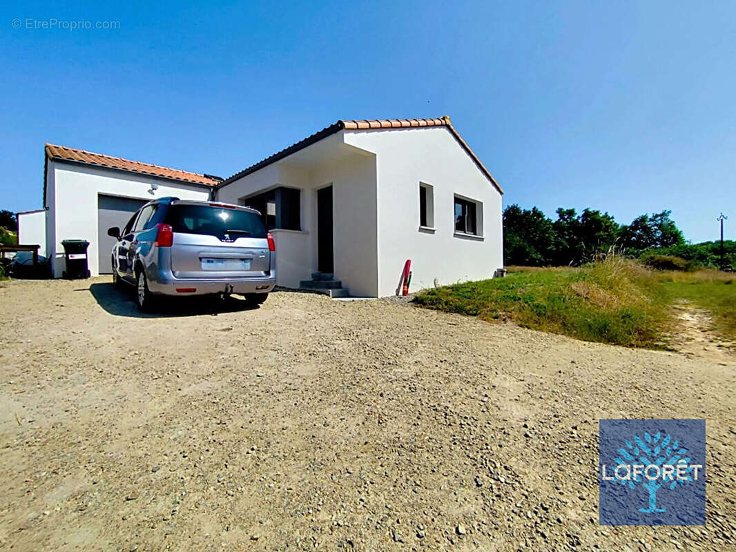 Maison à LANDERONDE