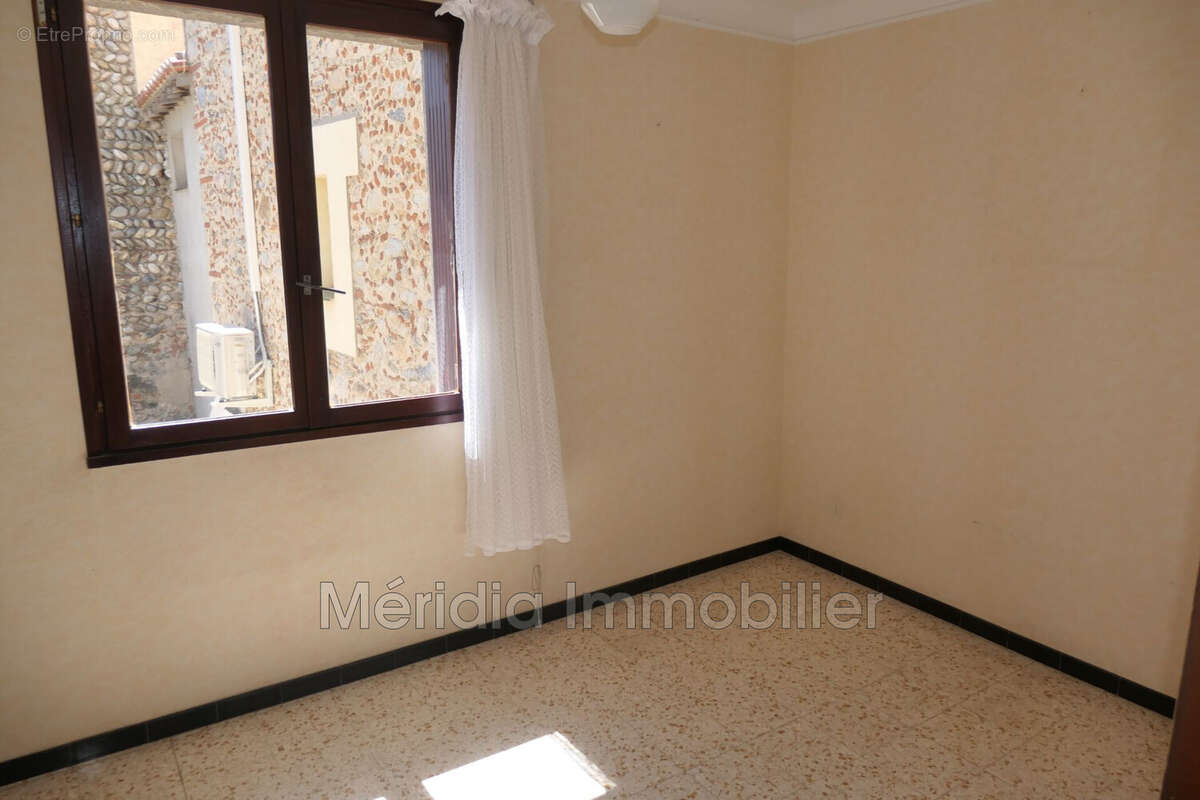 Maison 95 m² à Millas  - photo 5