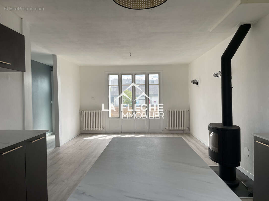 Maison à LA FLECHE