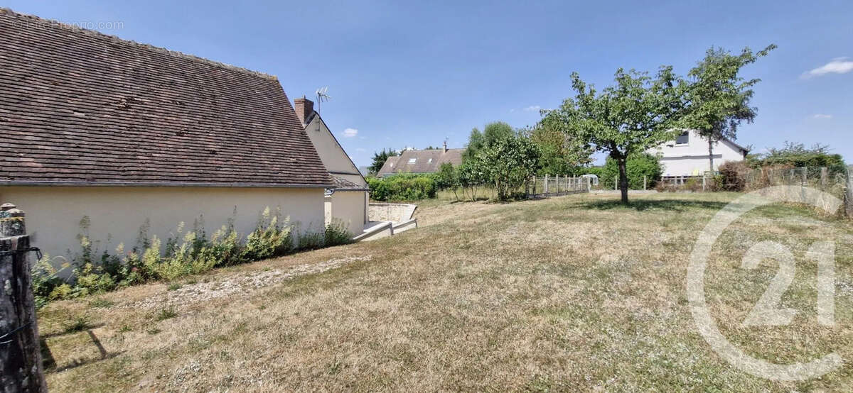 Maison 80 m² à Villebout  - photo 9