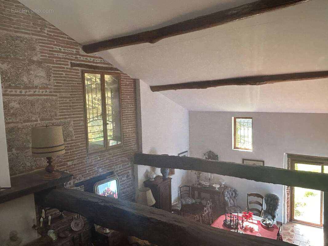 Maison à SAINT-NICOLAS-DE-LA-GRAVE