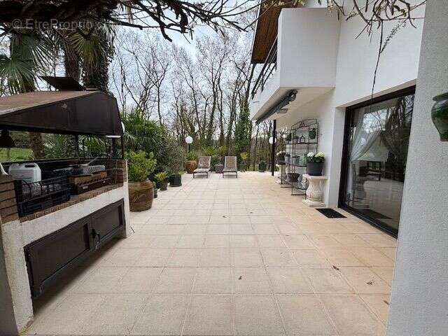 Maison à SAINT-JEAN