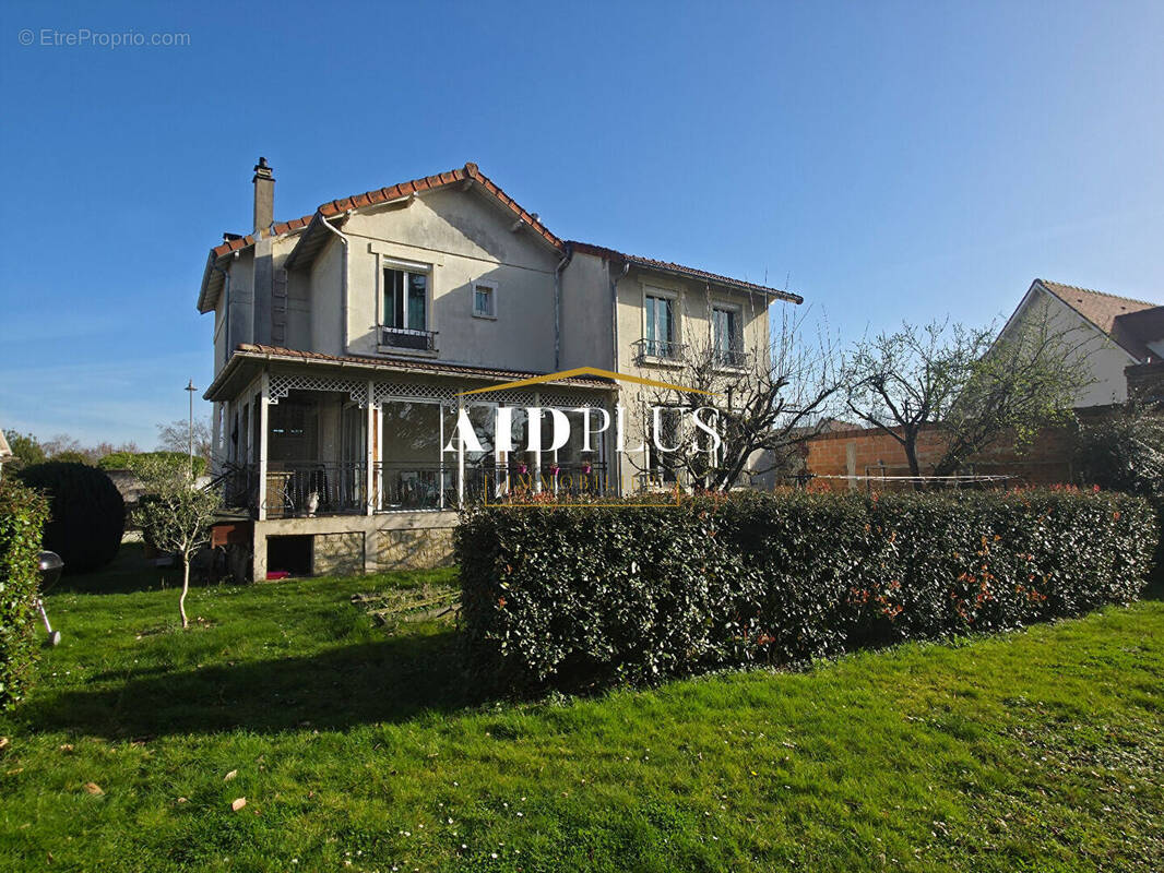 Maison à SAINT-PRIX