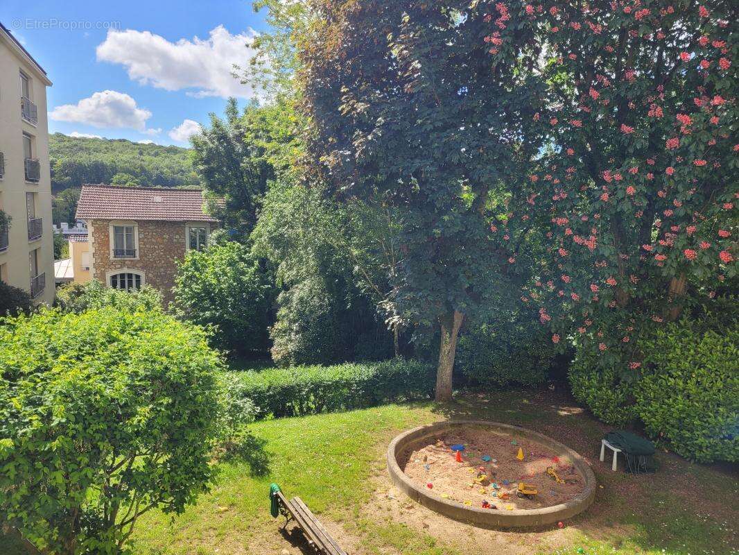 Appartement à SEVRES