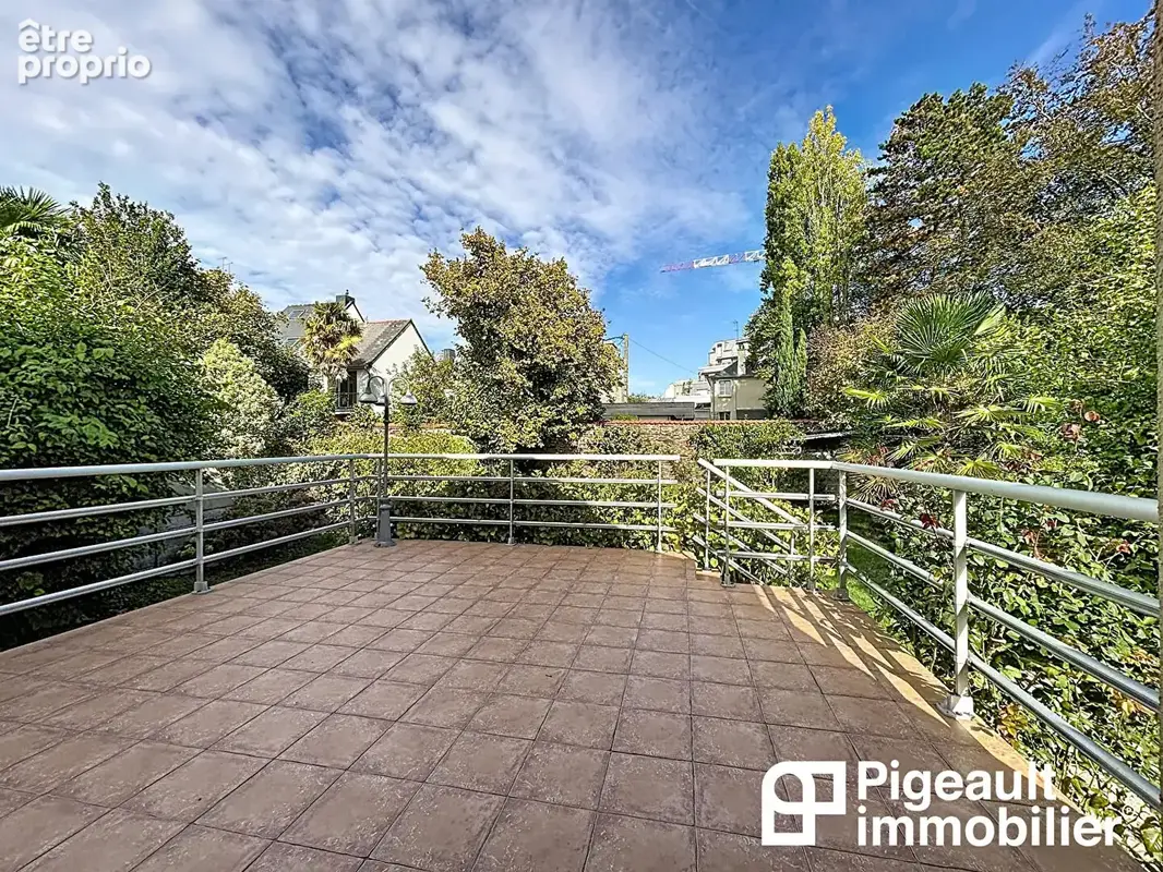 Maison à vendre Rennes quartier Sévigné - Jardin clos - Beaux volumes - photo 3