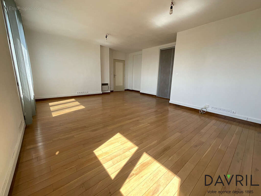 Appartement à CONFLANS-SAINTE-HONORINE