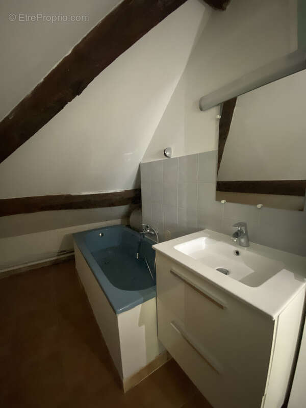 Appartement à VAUGRIGNEUSE
