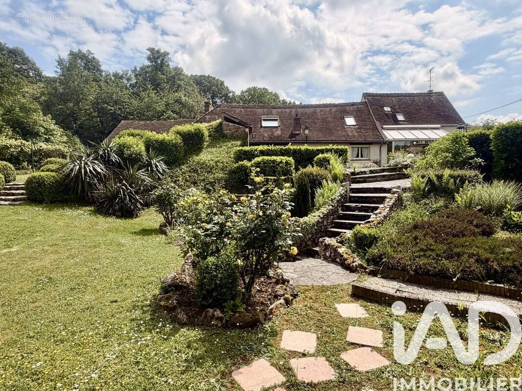 Photo 1 - Maison à PARON