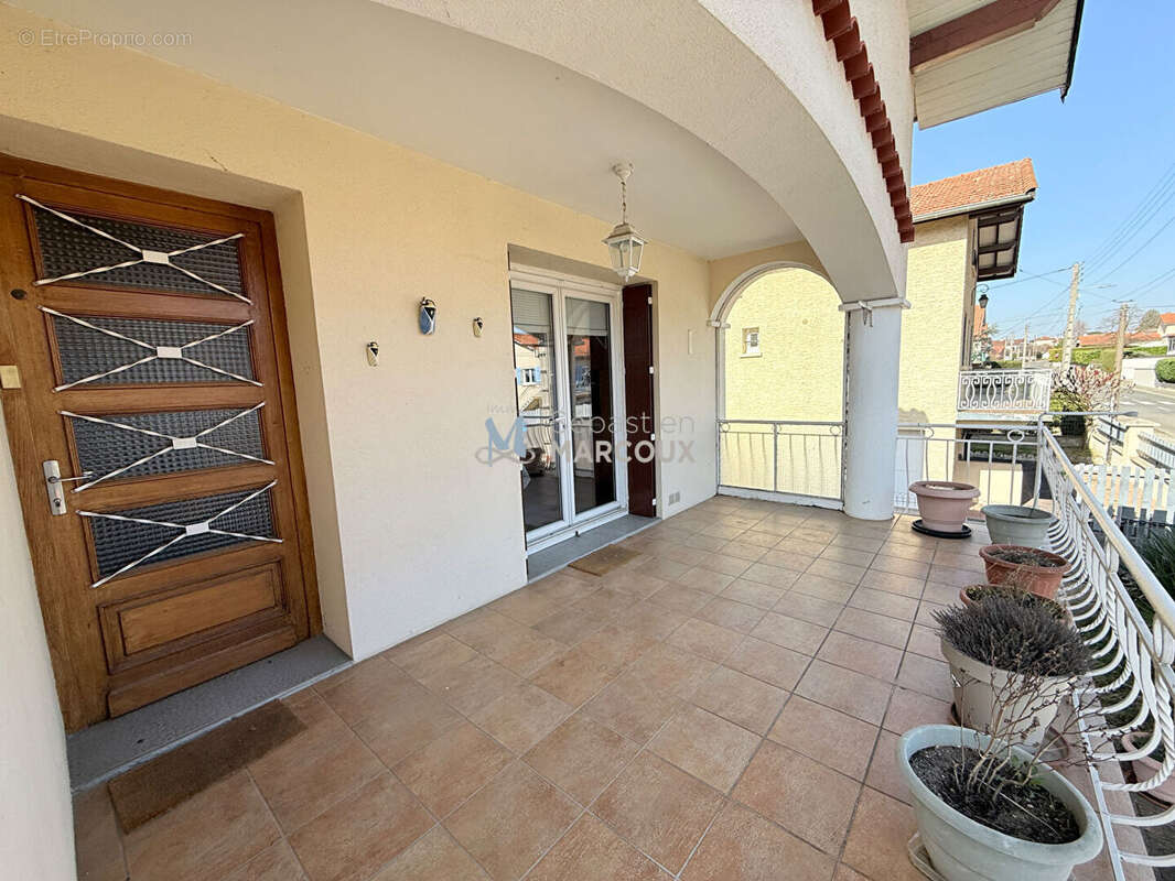 Maison à MONTBRISON