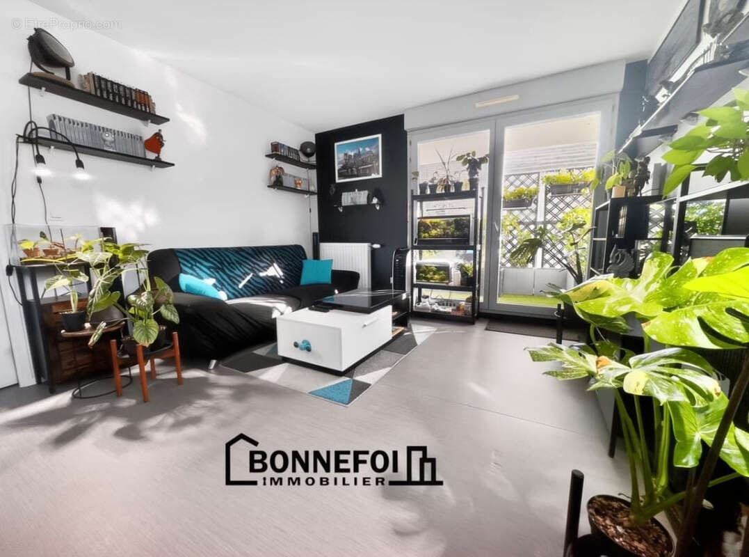 Appartement à CHAMPIGNY-SUR-MARNE