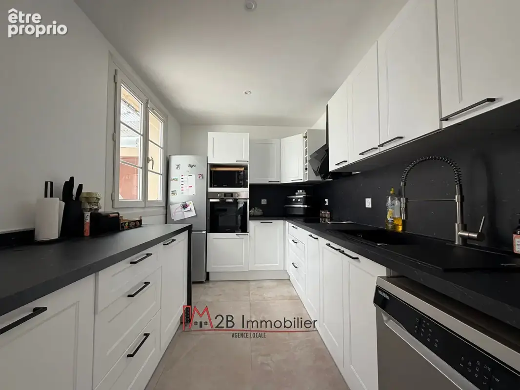 Plain pied renovee avec dependances - photo 4