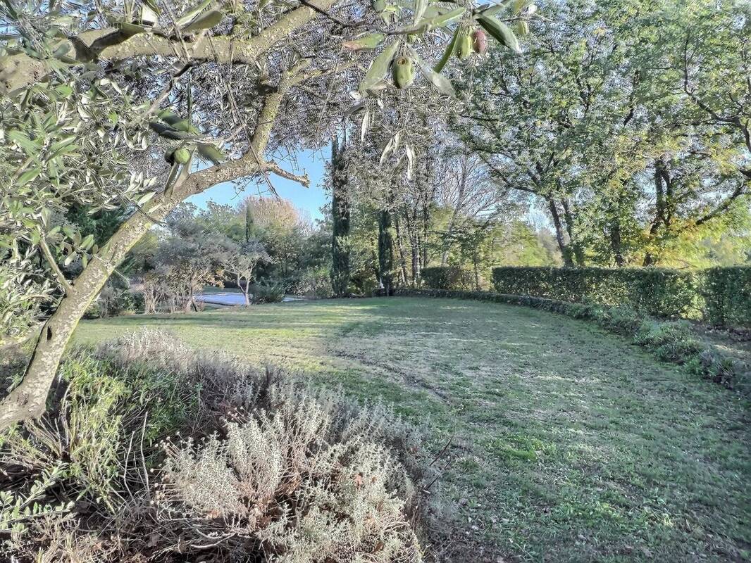 Maison à ROUSSILLON