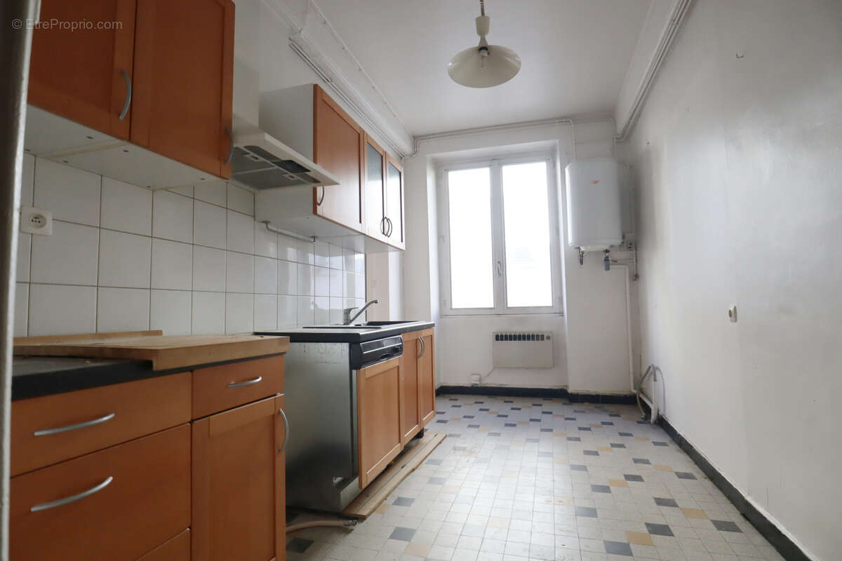 Appartement à LYON-1E