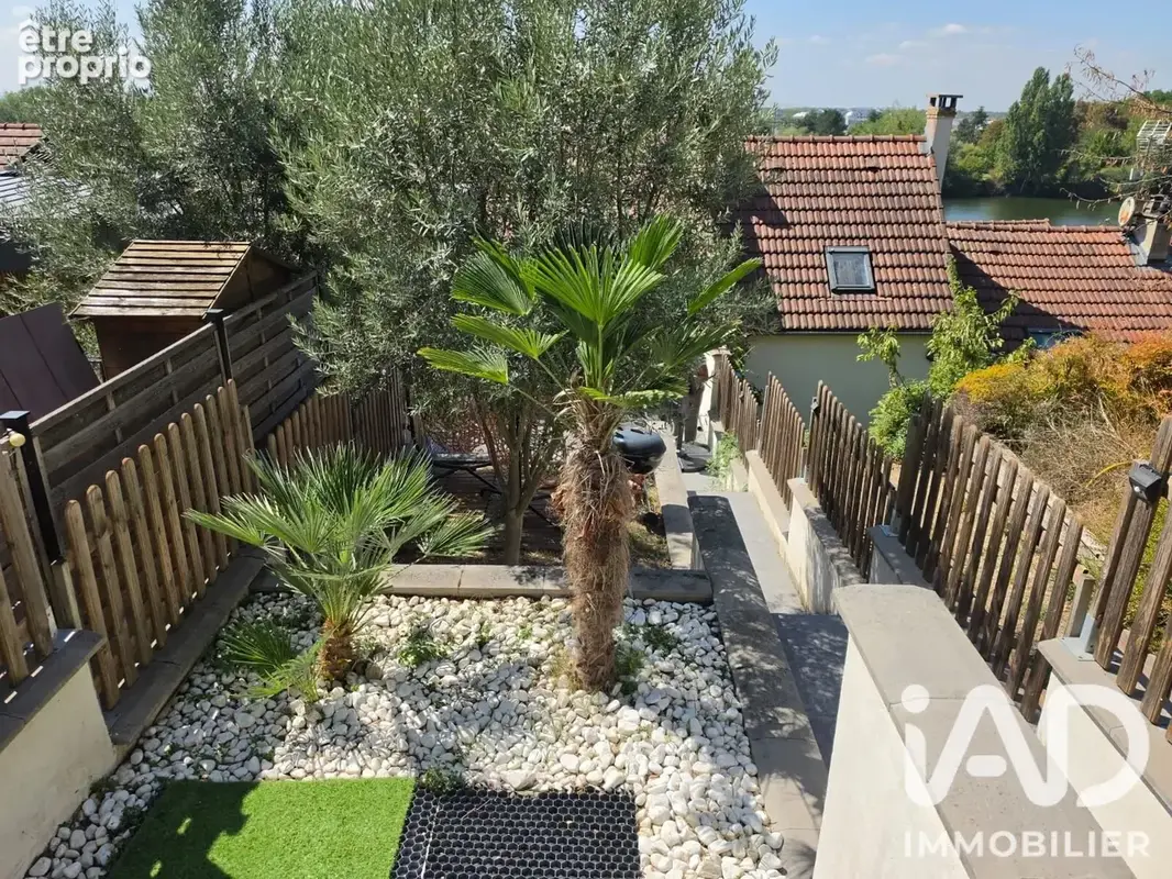 Photo 1 - Maison à LA FRETTE-SUR-SEINE
