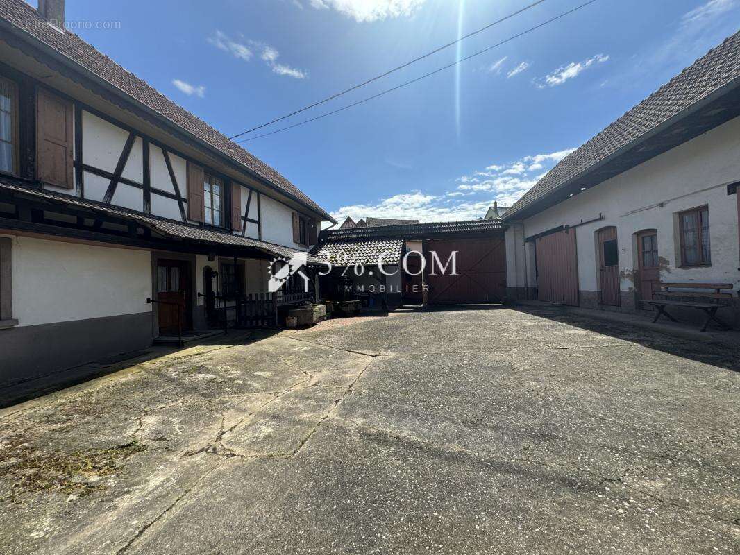 Maison à WALTENHEIM-SUR-ZORN