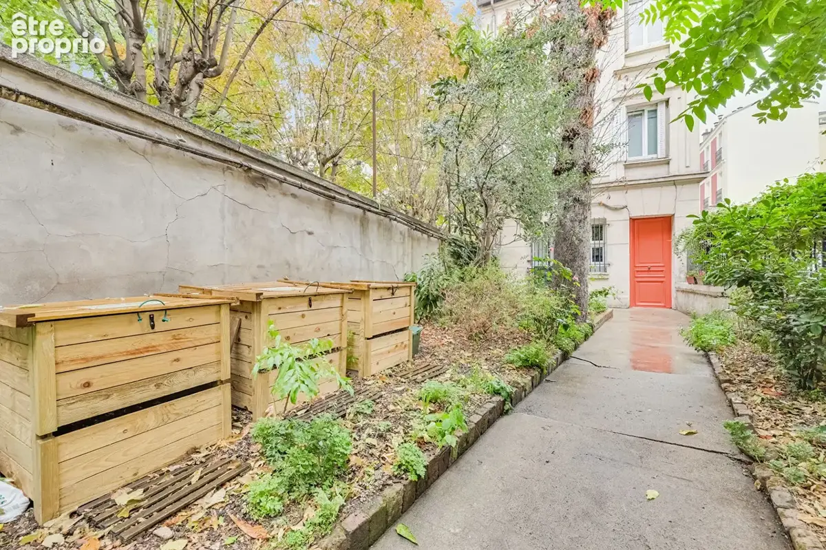 Deux pièces sous les toits avec vue dégagée - photo 9