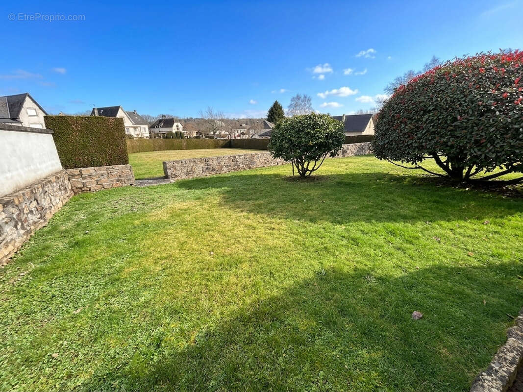 Maison à Lagraulière à Corrèze - photo 10