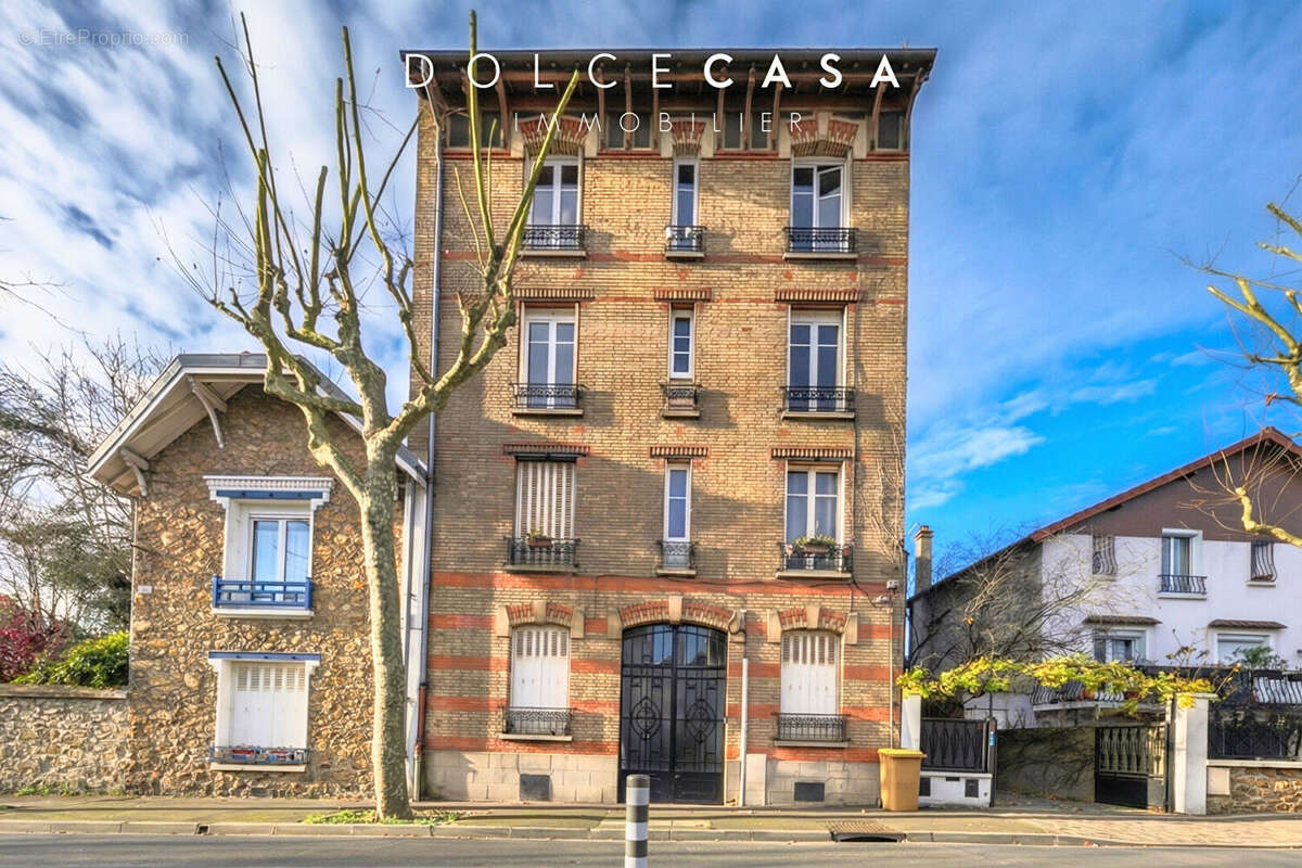 Appartement à LE PERREUX-SUR-MARNE