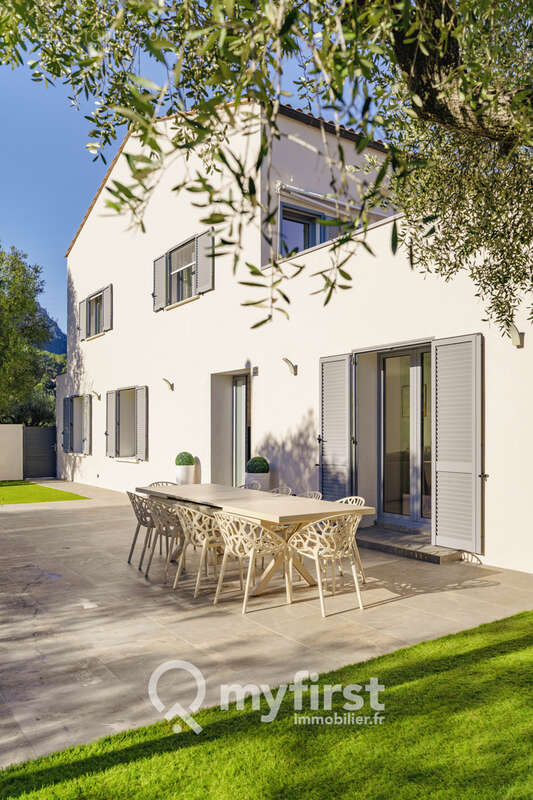 Deux logements, une seule adresse : élégance et douceur de vivre à Baudouvin - photo 9