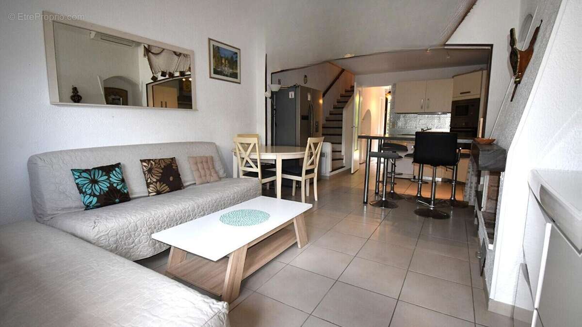 Appartement à SAINT-RAPHAEL