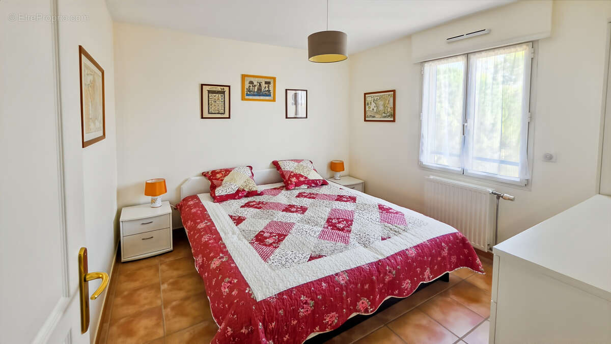 À Draguignan, appartement 5 pièces à vendre + parking privatif - photo 9