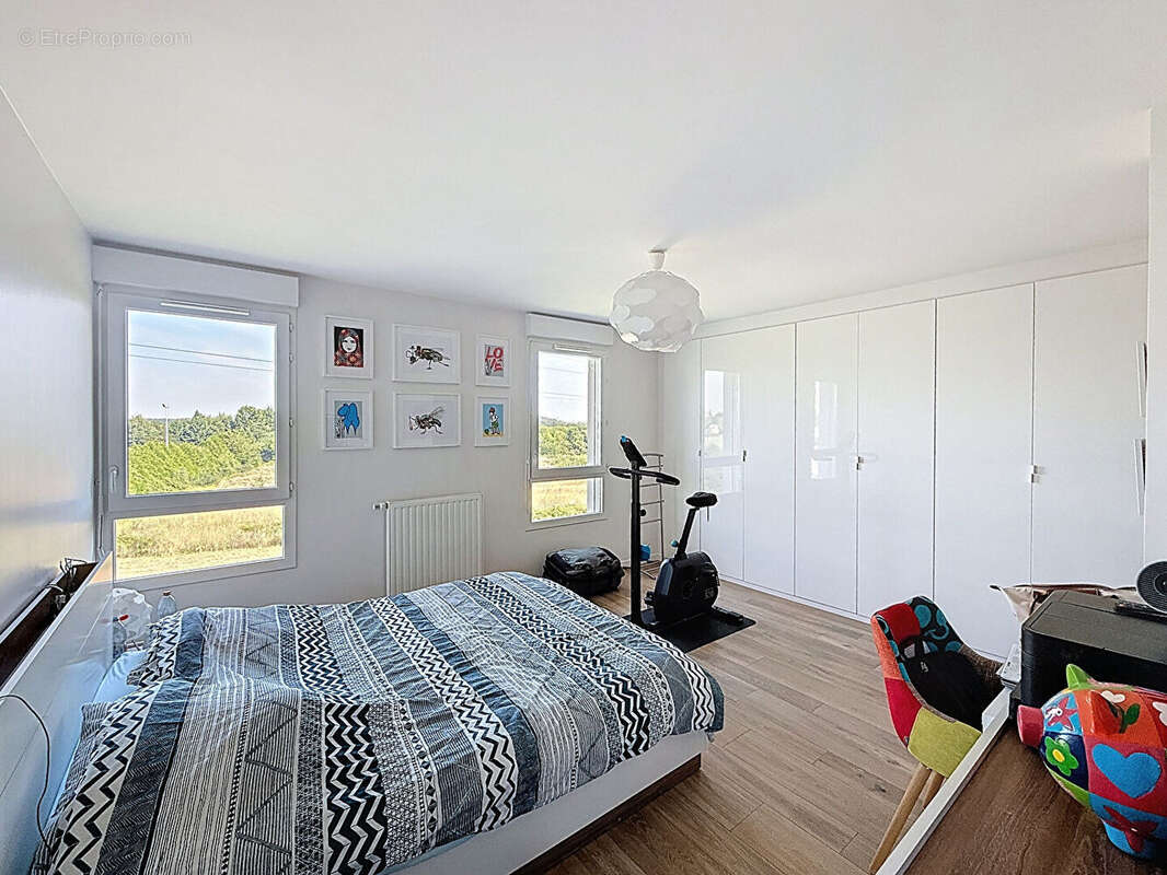 Appartement à ELANCOURT