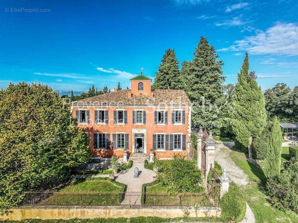 Maison à LORIOL-DU-COMTAT