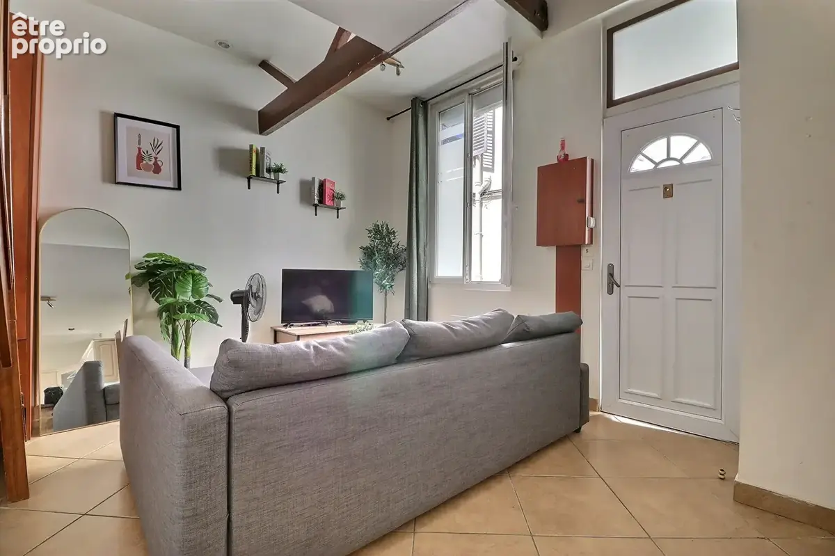 Appartement à AUBERVILLIERS