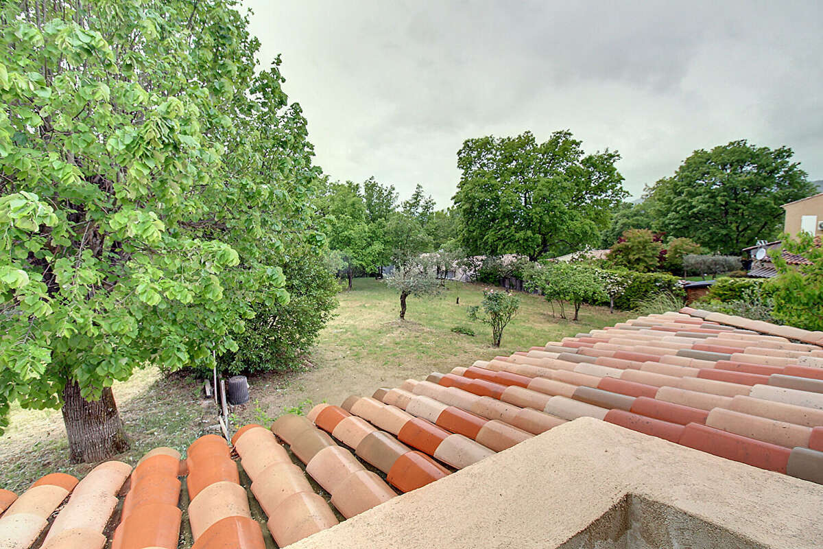 Maison à VILLECROZE