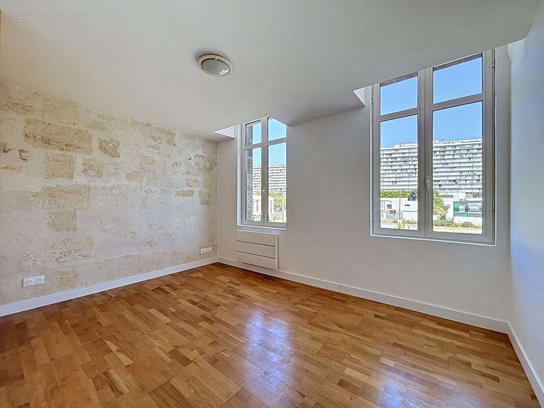T3 Bordeaux Emile Counord 68M2 - photo 3