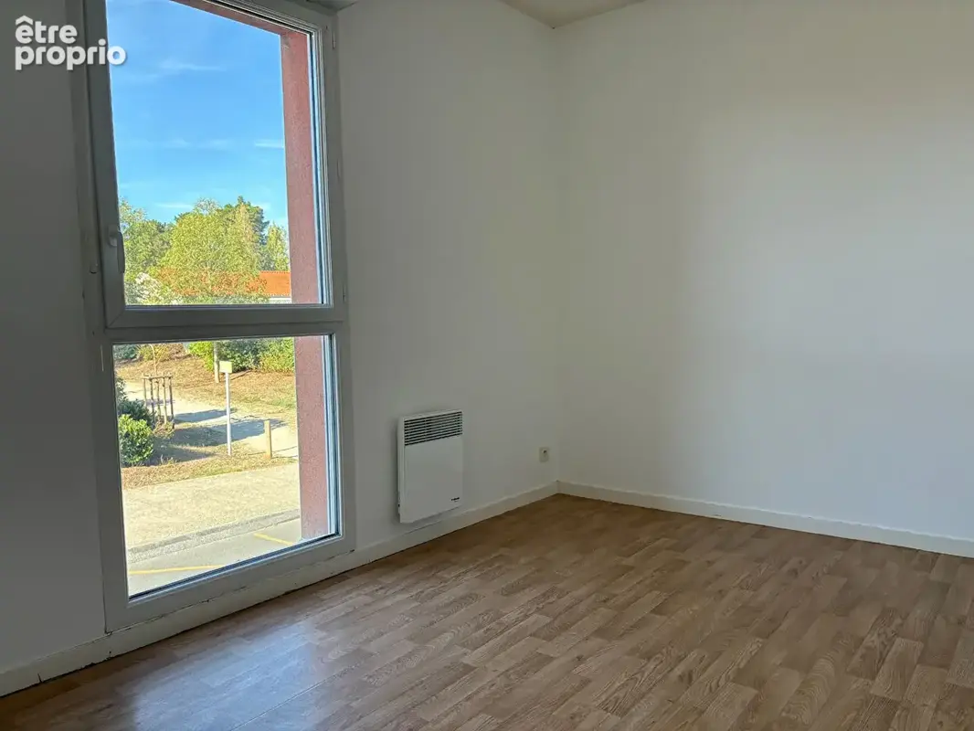 Appartement T4 de 83 m² avec balcon, garage double et cave - photo 13