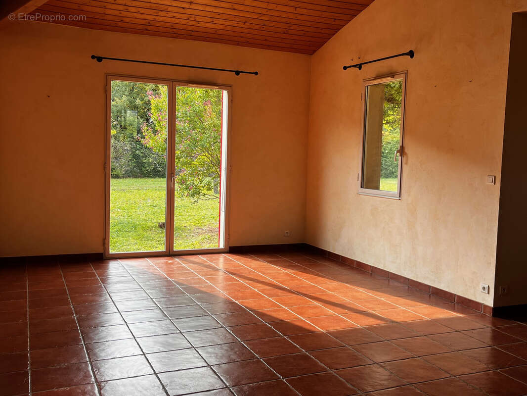 Maison à TOURNON-SUR-RHONE