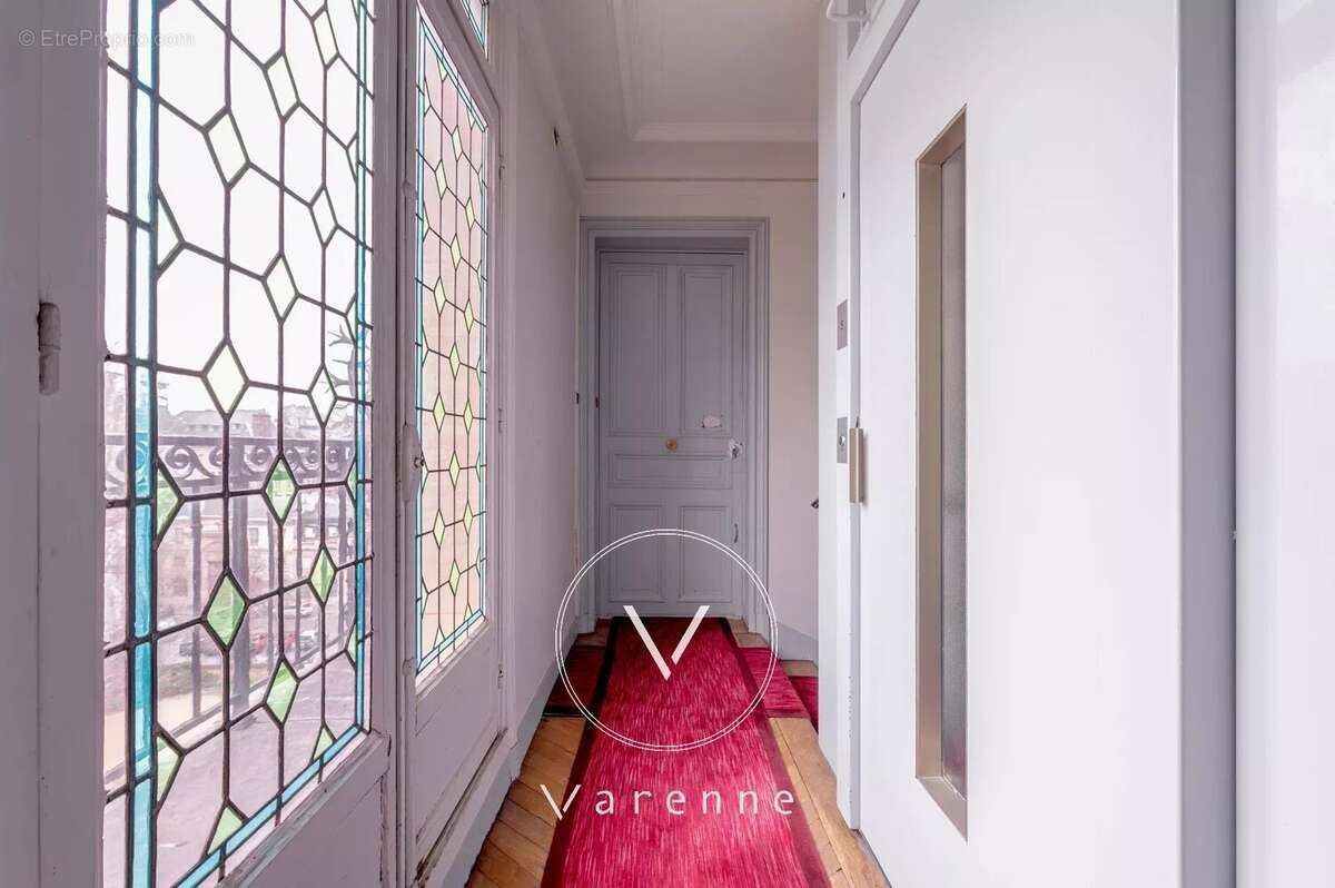 Appartement à PARIS-7E