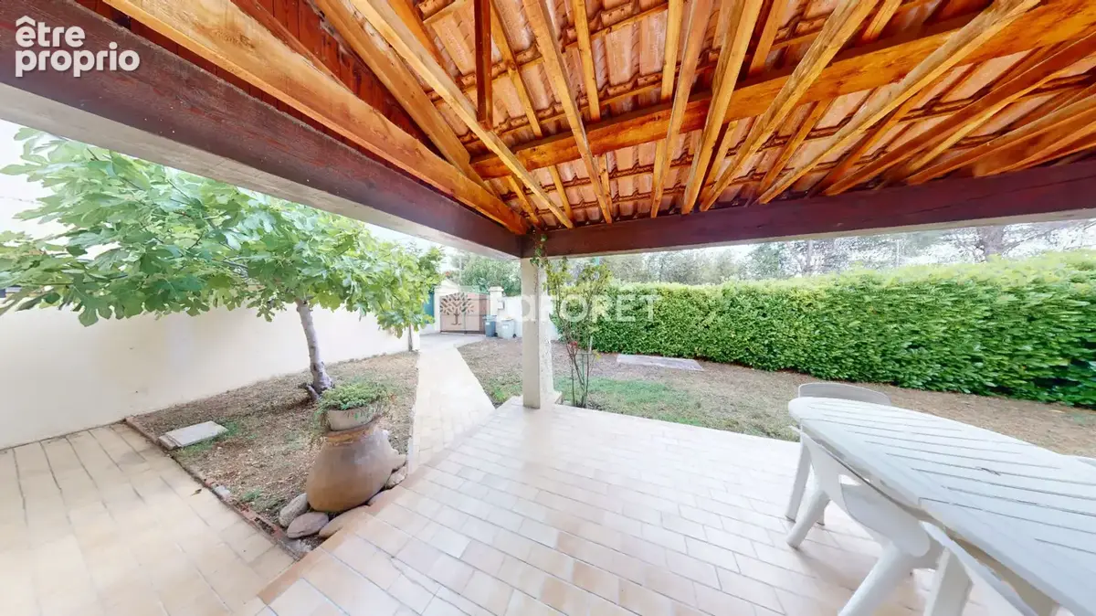 EXCLUSIVITÉ LAFORET  - Maison T4 avec piscine, garage et jardin sans vis-à-vis - photo 3