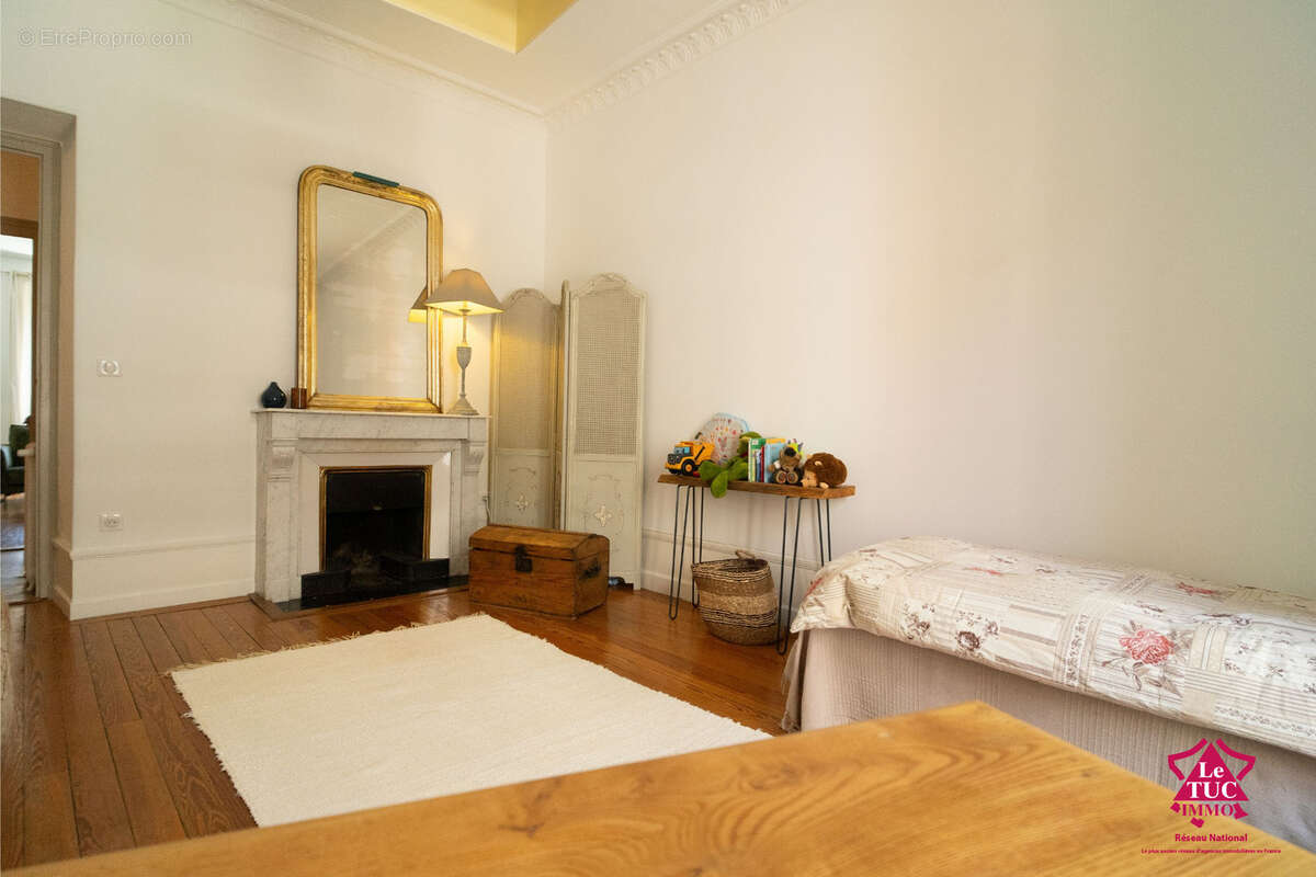 Appartement à AIX-LES-BAINS