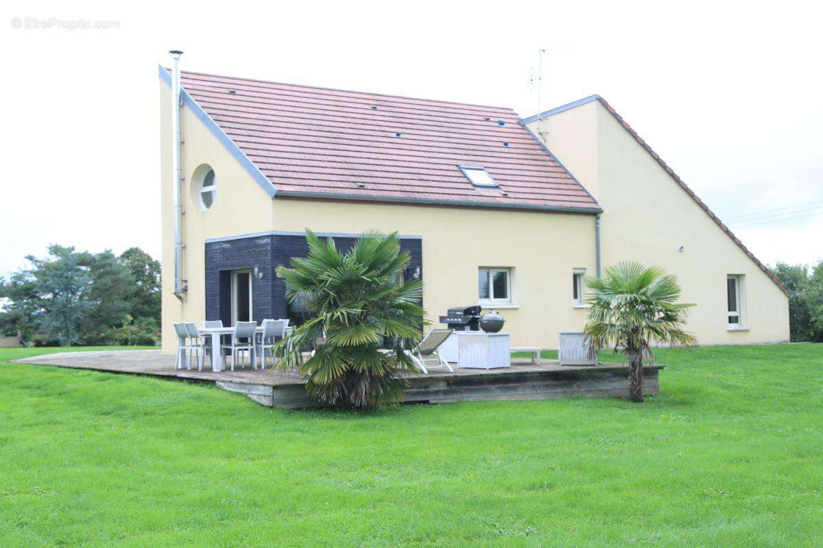 Maison à ARNAY-LE-DUC