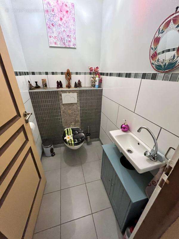 Maison à LACHAPELLE-SOUS-AUBENAS