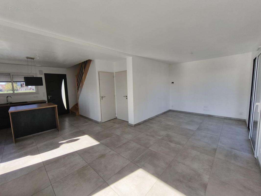 Maison à PLEUGUENEUC