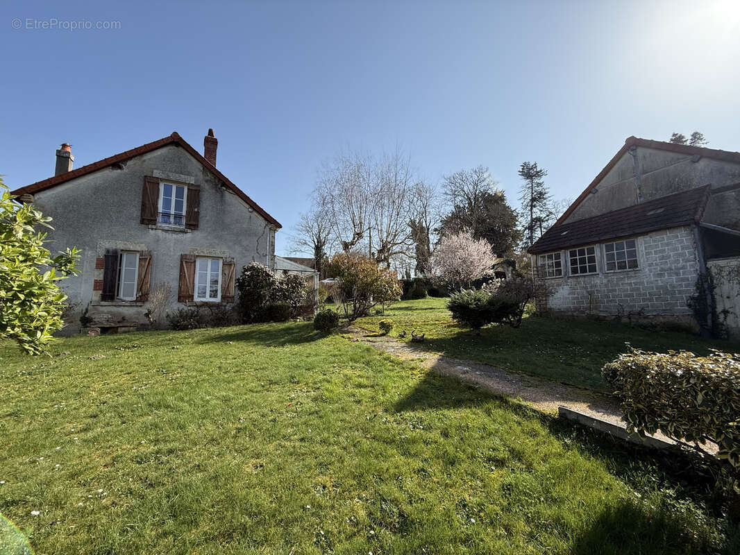 Maison à TRACY-SUR-LOIRE