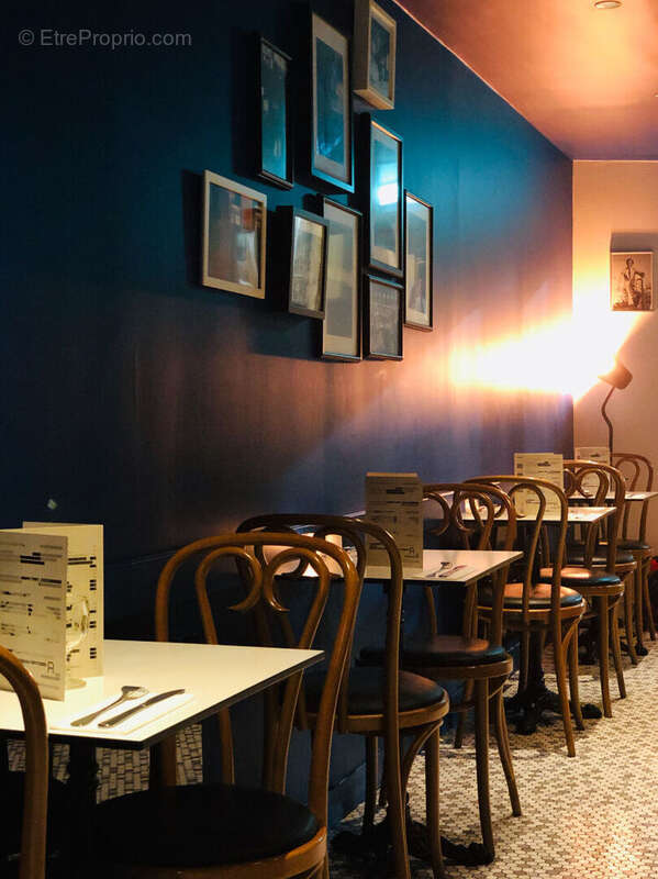 Commerce à PARIS-4E