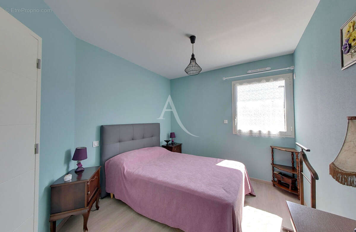 Appartement à CHARNAY-LES-MACON