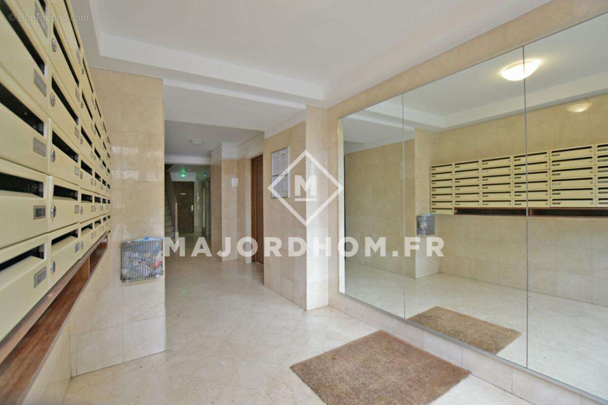 Appartement à MARSEILLE-7E