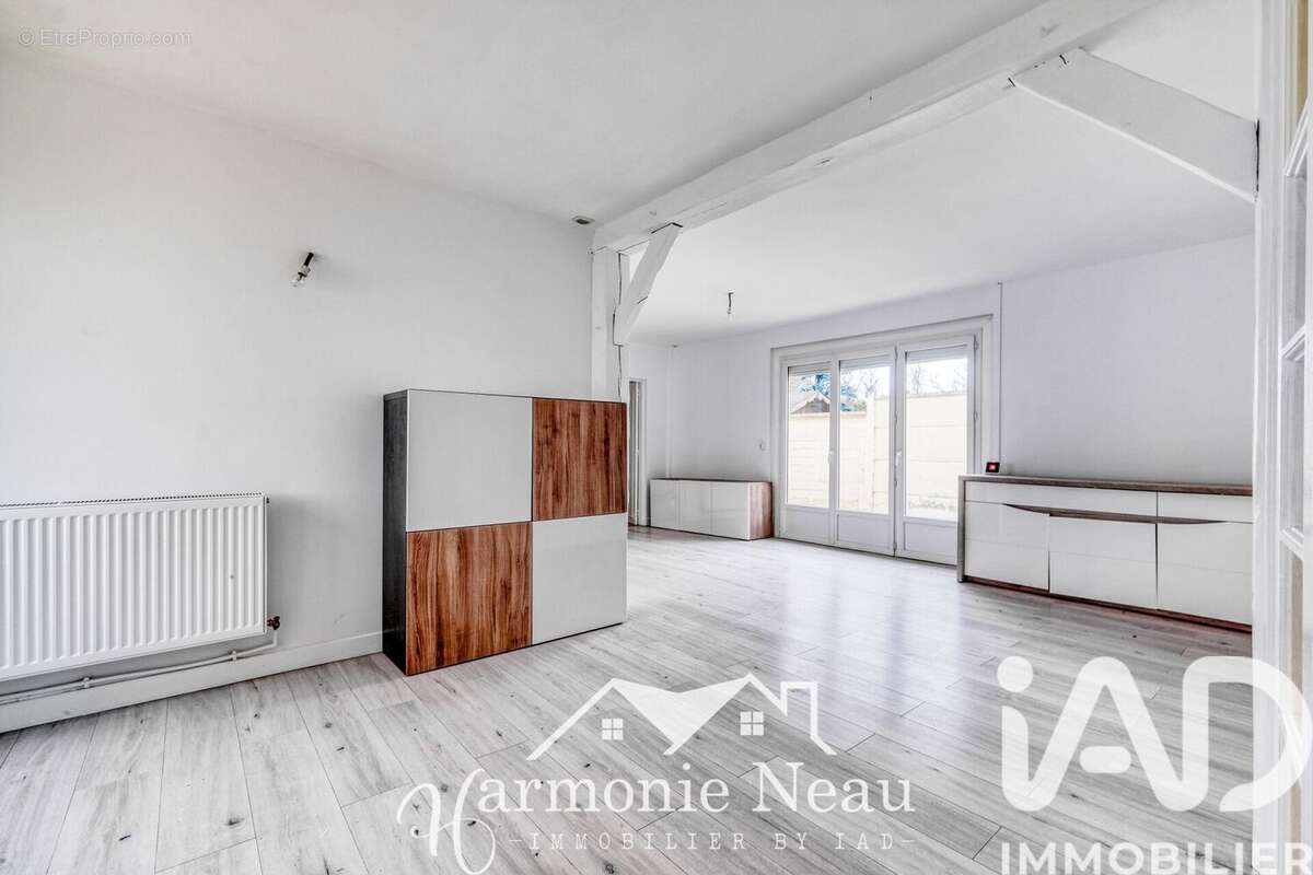 Photo 6 - Maison à VAUJOURS