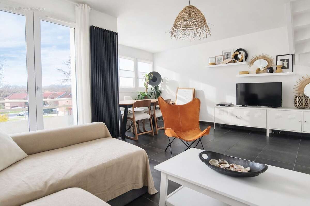 Appartement à LOGNES