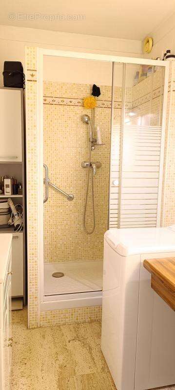 Appartement à SIX-FOURS-LES-PLAGES