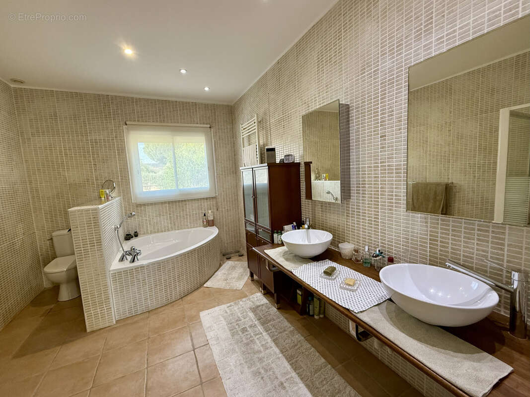 Maison à AIGUES-MORTES