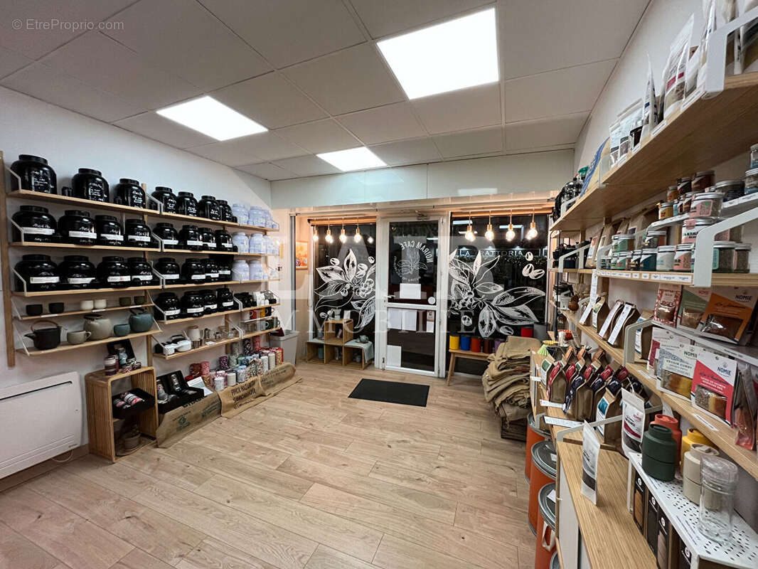 Commerce à MORTAGNE-AU-PERCHE