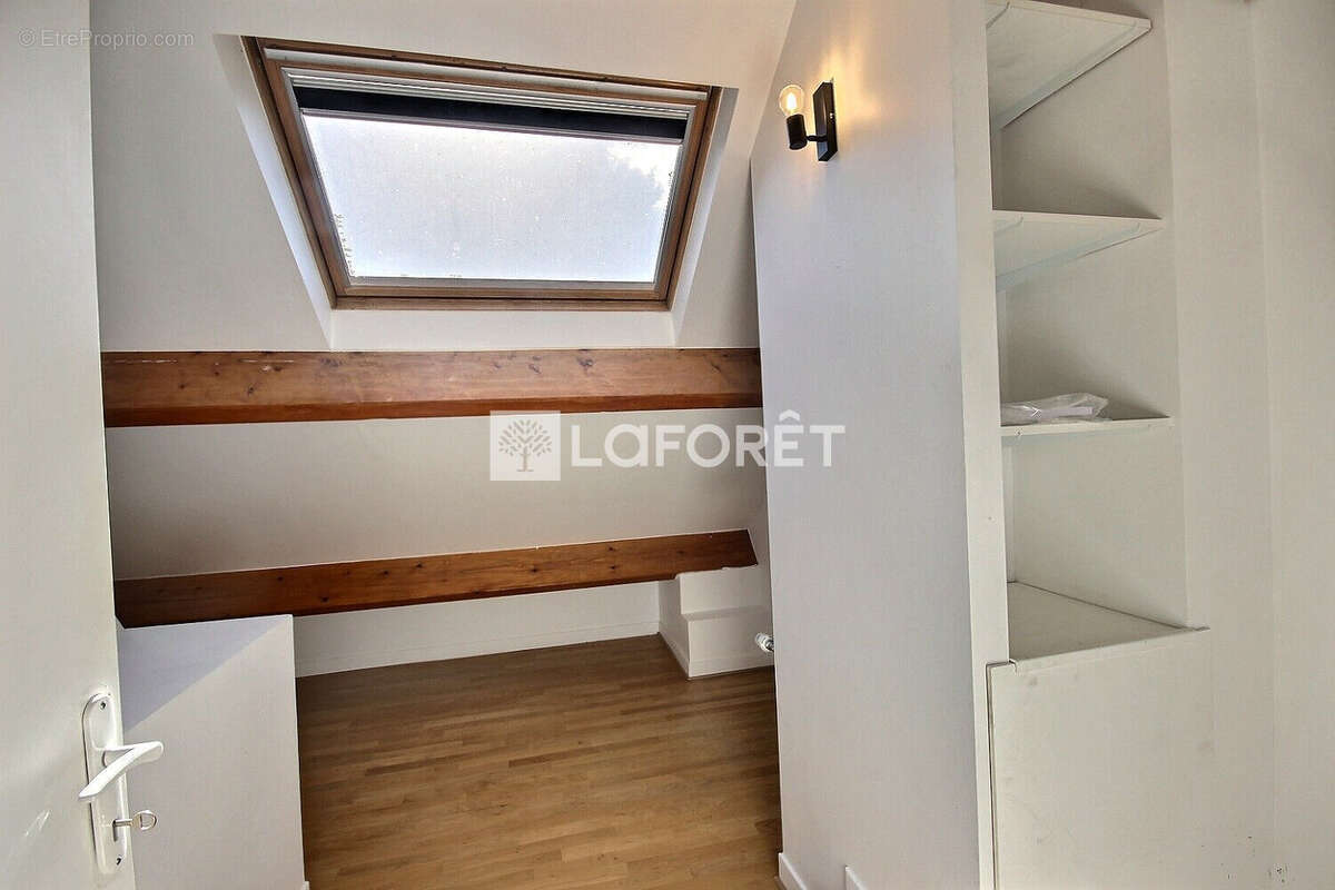 Maison à COURBEVOIE