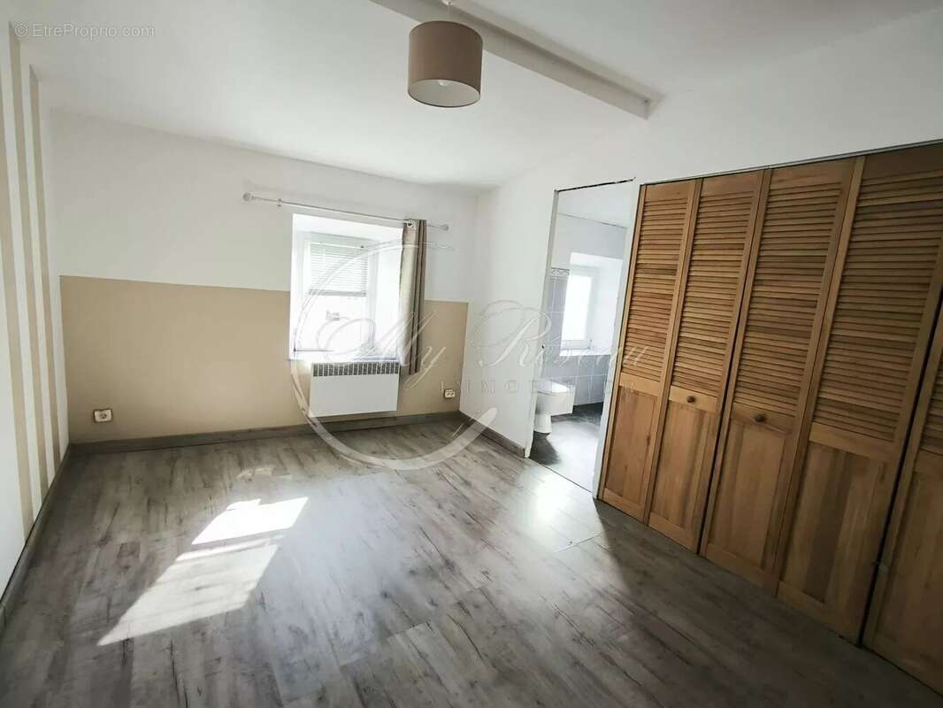 Maison à SAINT-COUAT-D&#039;AUDE